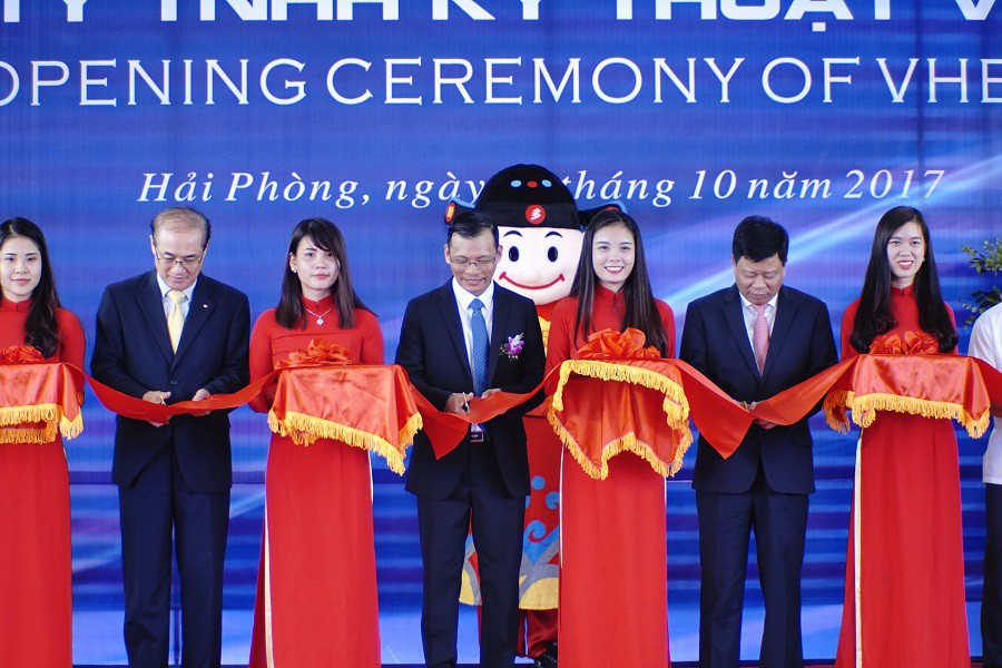 Công ty TNHH Kỹ Thuật Việt Hàn tổ chức lễ khánh thành nhà máy kết cấu thép VHE.